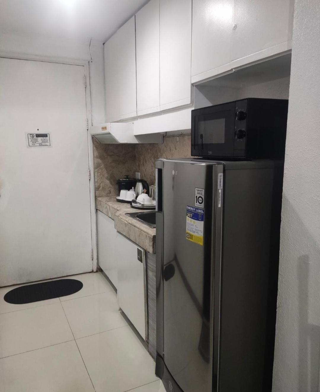Citadel Inn Makati City Eksteriør bilde